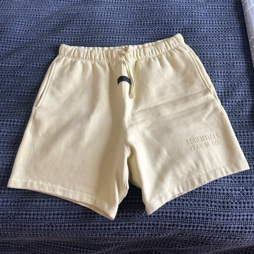 Essentials Fear of God Sweat Shorts